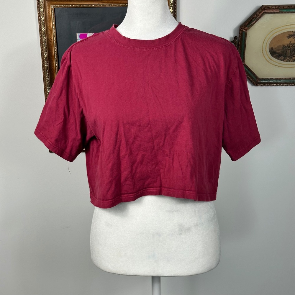 Maroon Cropped Tee Shirt - SIZE M Casual Capsule Minimalist